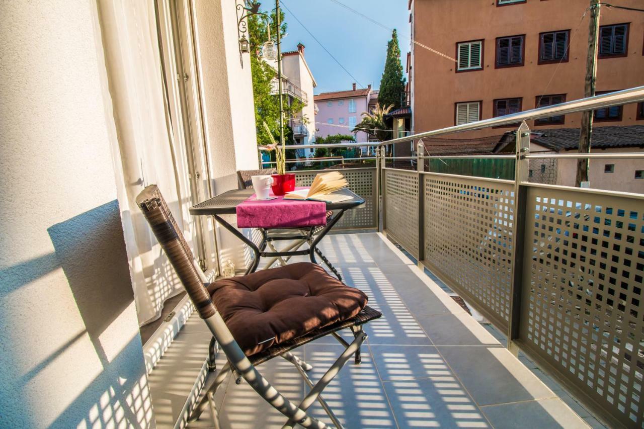 Sunny Point Apartment Rovinj Exterior photo