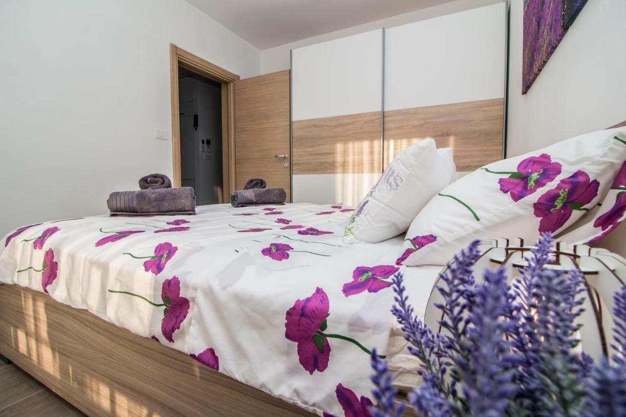 Sunny Point Apartment Rovinj Exterior photo